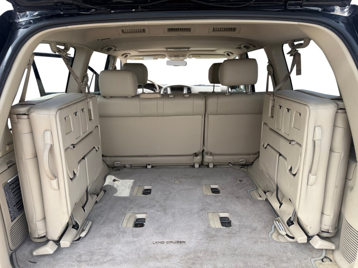 Used 2007 Toyota Land Cruiser AWD/4WD image 19