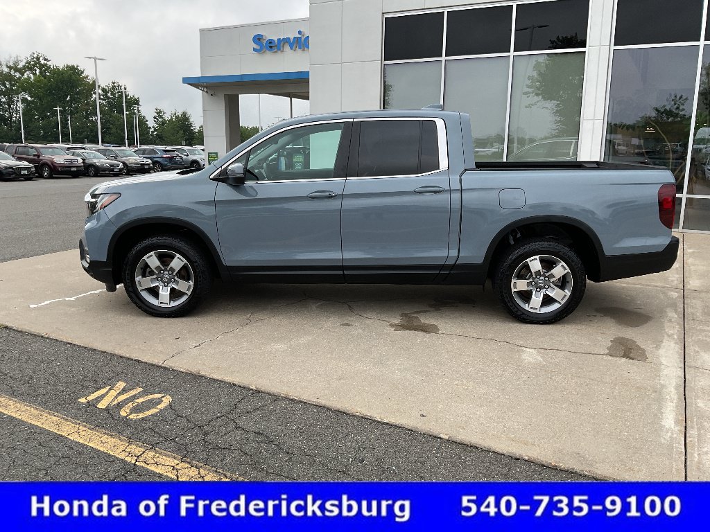Certified 2025 Honda Ridgeline RTL image 2