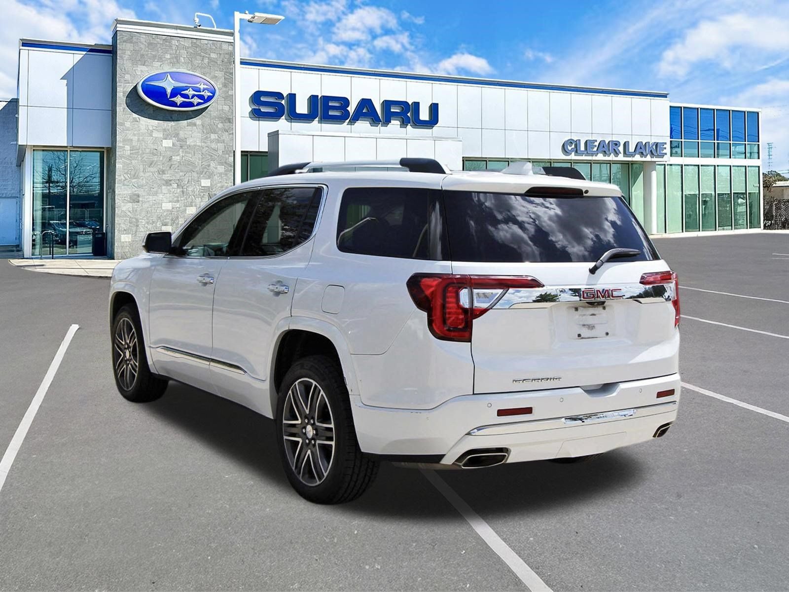 Used 2020 GMC Acadia Denali FWD image 4