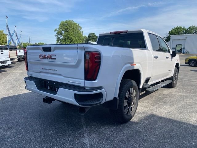 Used 2025 GMC Sierra 2500 Denali w/ Denali Reserve Package AWD/4WD image 5