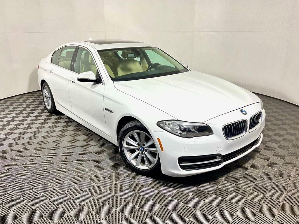 Used 2014 BMW 528i xDrive Sedan image 6