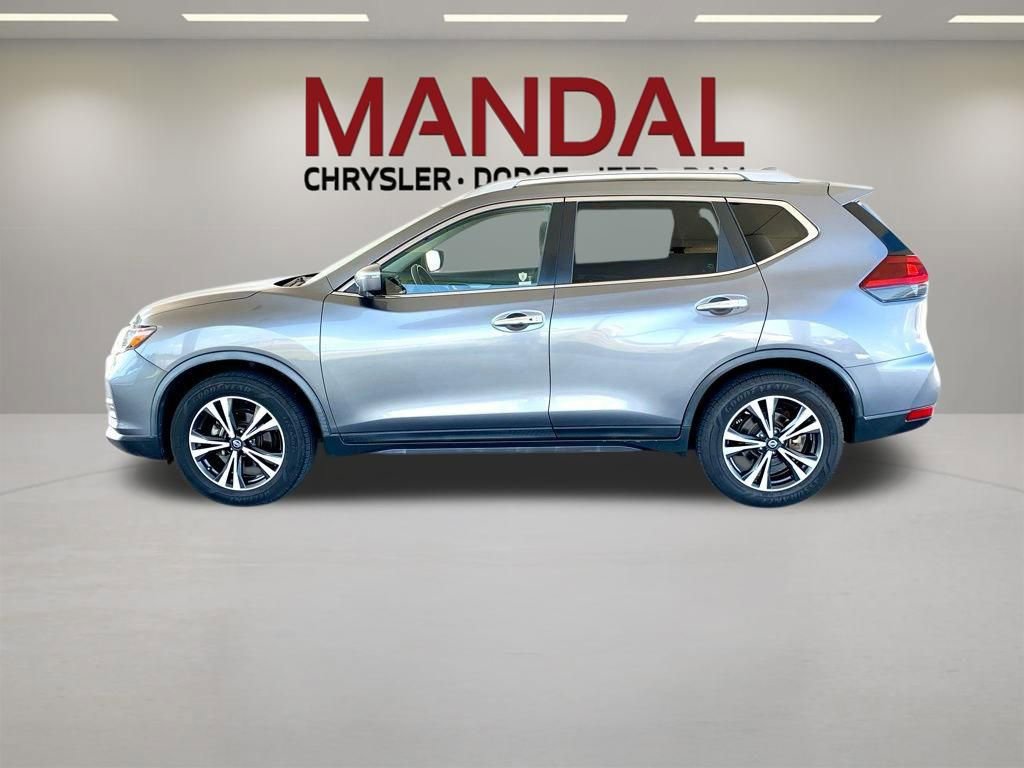 Used 2020 Nissan Rogue SV w/ Premium Package FWD image 9