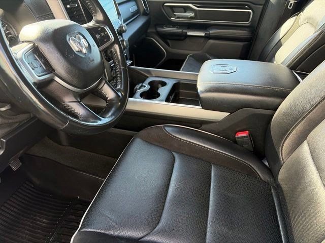 Used 2022 RAM 1500 Laramie w/ Sport Appearance Package AWD/4WD image 11