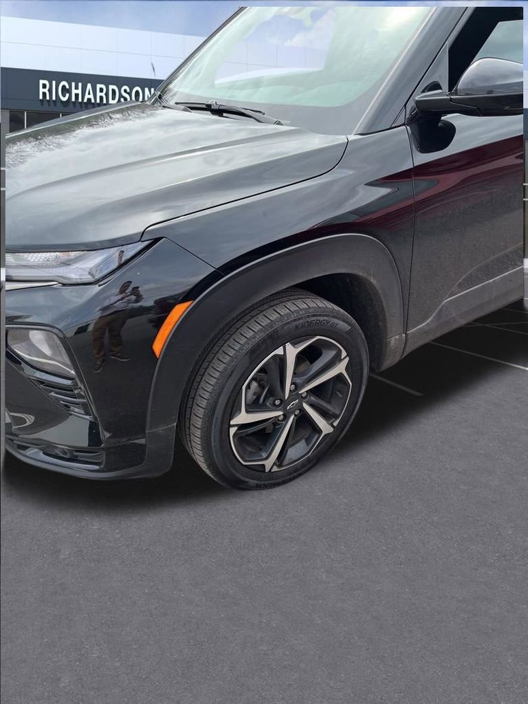 Used 2023 Chevrolet TrailBlazer RS AWD/4WD image 8