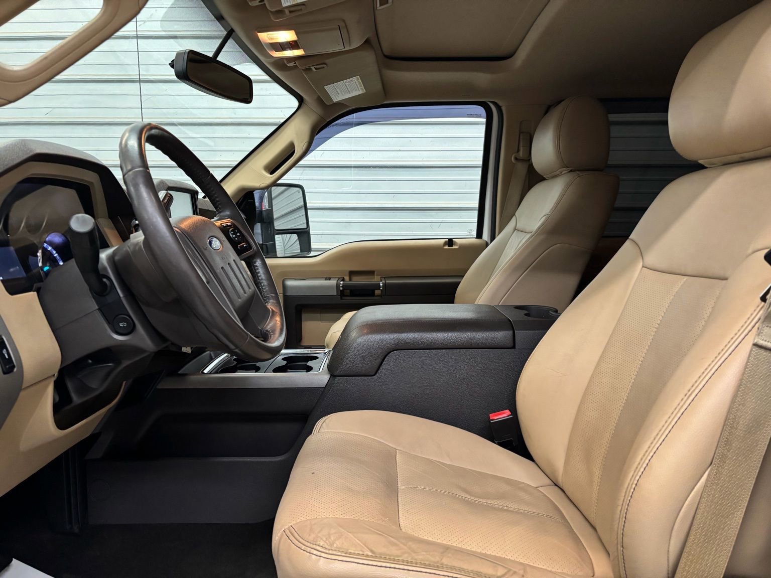 Used 2016 Ford F350 Lariat w/ Lariat Ultimate Package image 8