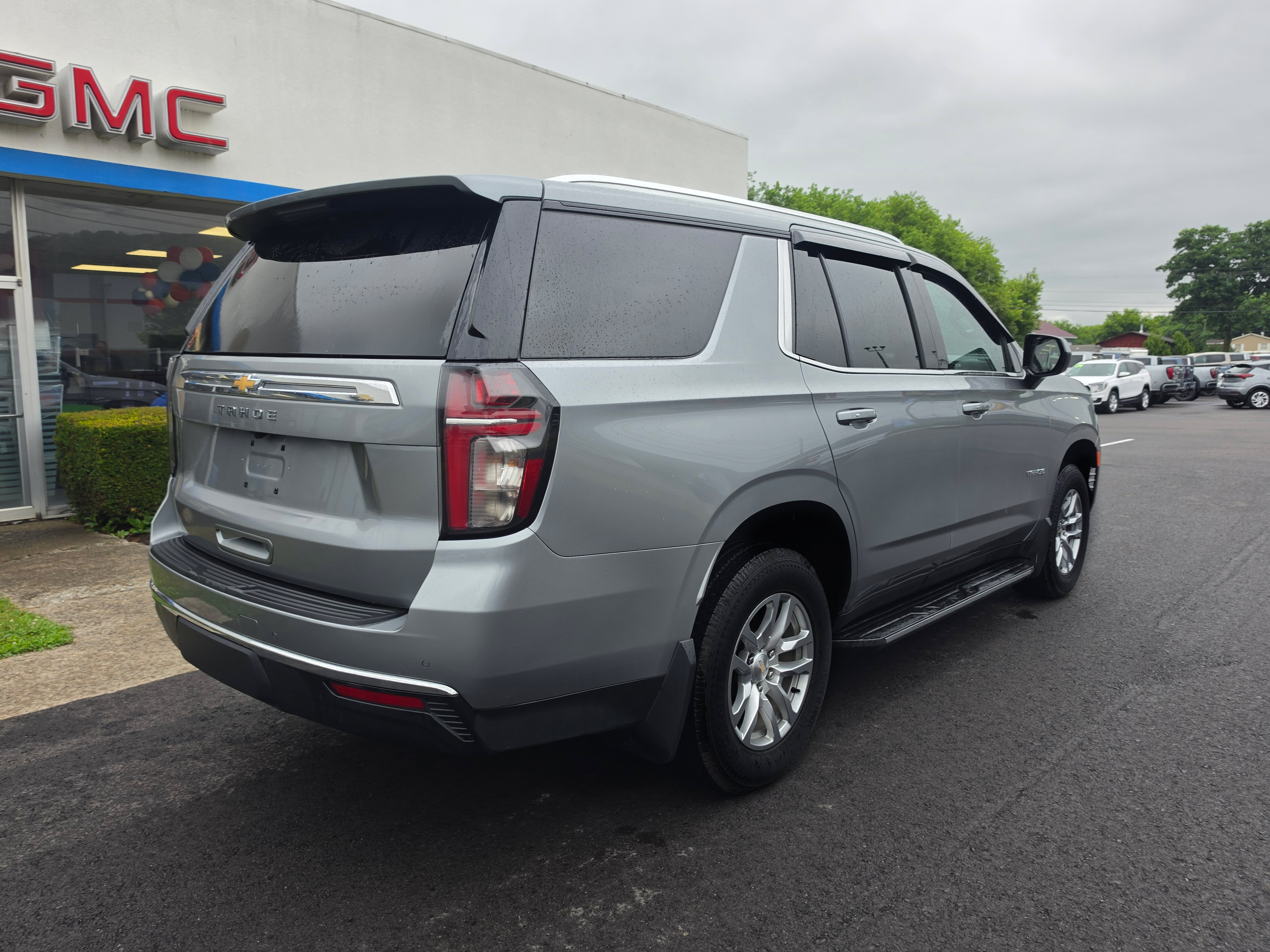 Used 2023 Chevrolet Tahoe LS AWD/4WD image 3