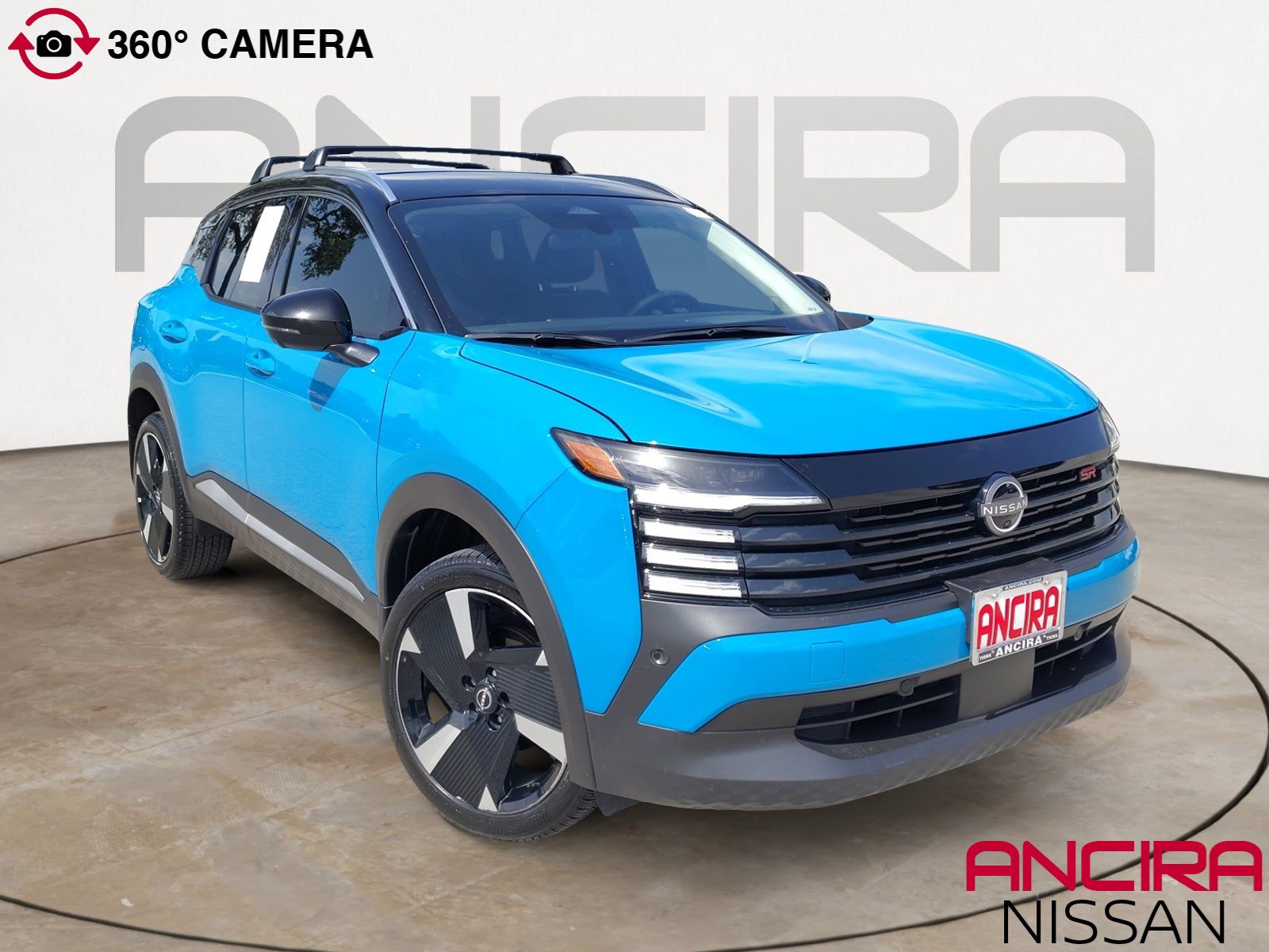 Used 2025 Nissan Kicks SR FWD image 1