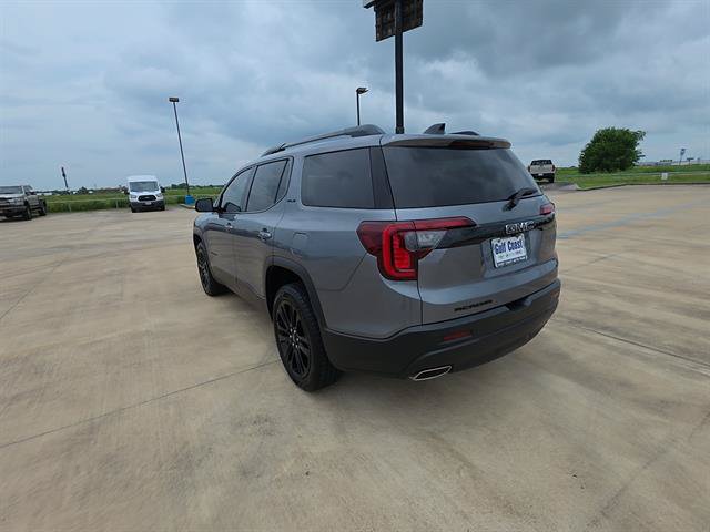Used 2022 GMC Acadia SLE w/ Driver Convenience Package FWD image 8