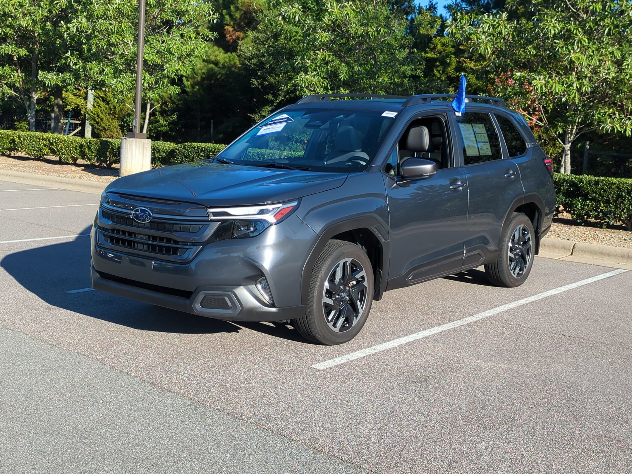 Used 2025 Subaru Forester Limited AWD/4WD image 8