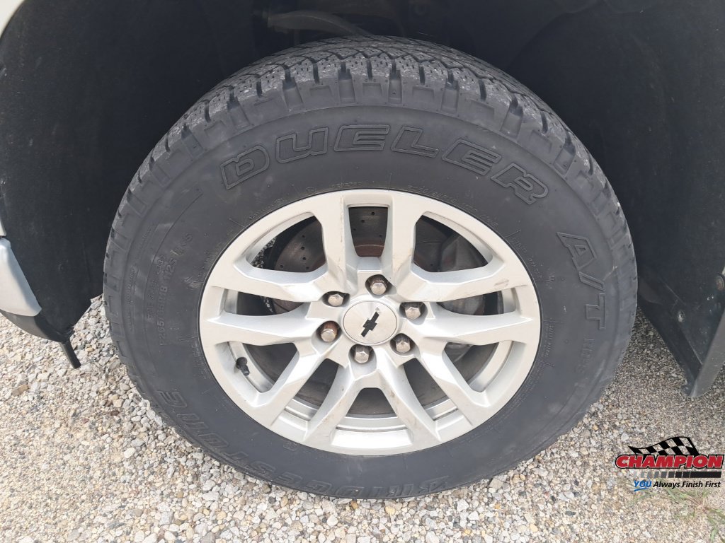 Used 2019 Chevrolet Silverado 1500 RST AWD/4WD image 15