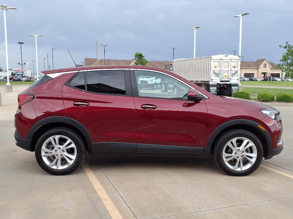 Used 2023 Buick Encore GX Preferred w/ Cold Weather Comfort Package image 6