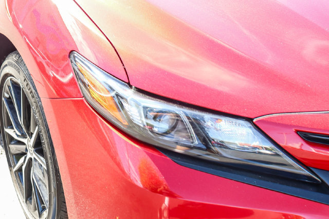 Used 2024 Toyota Camry SE w/ Convenience Package FWD image 6