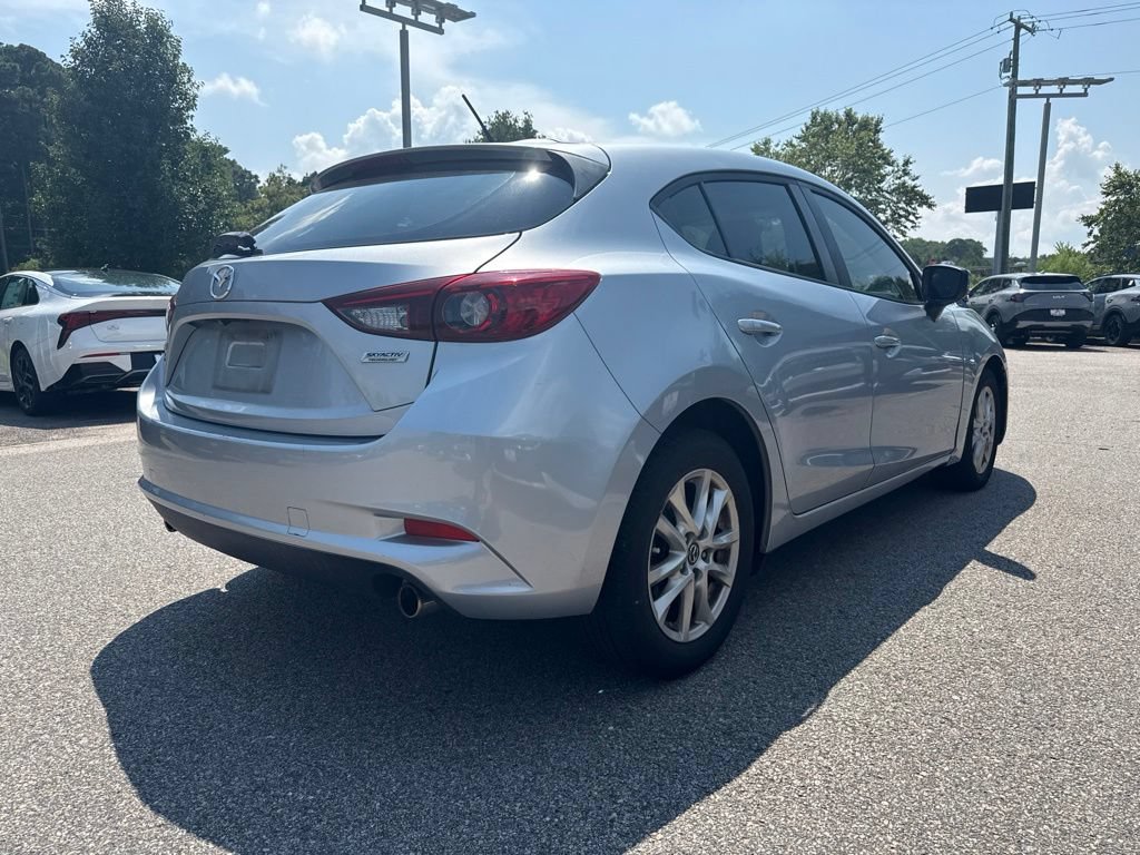 Used 2017 MAZDA MAZDA3 Sport FWD image 5