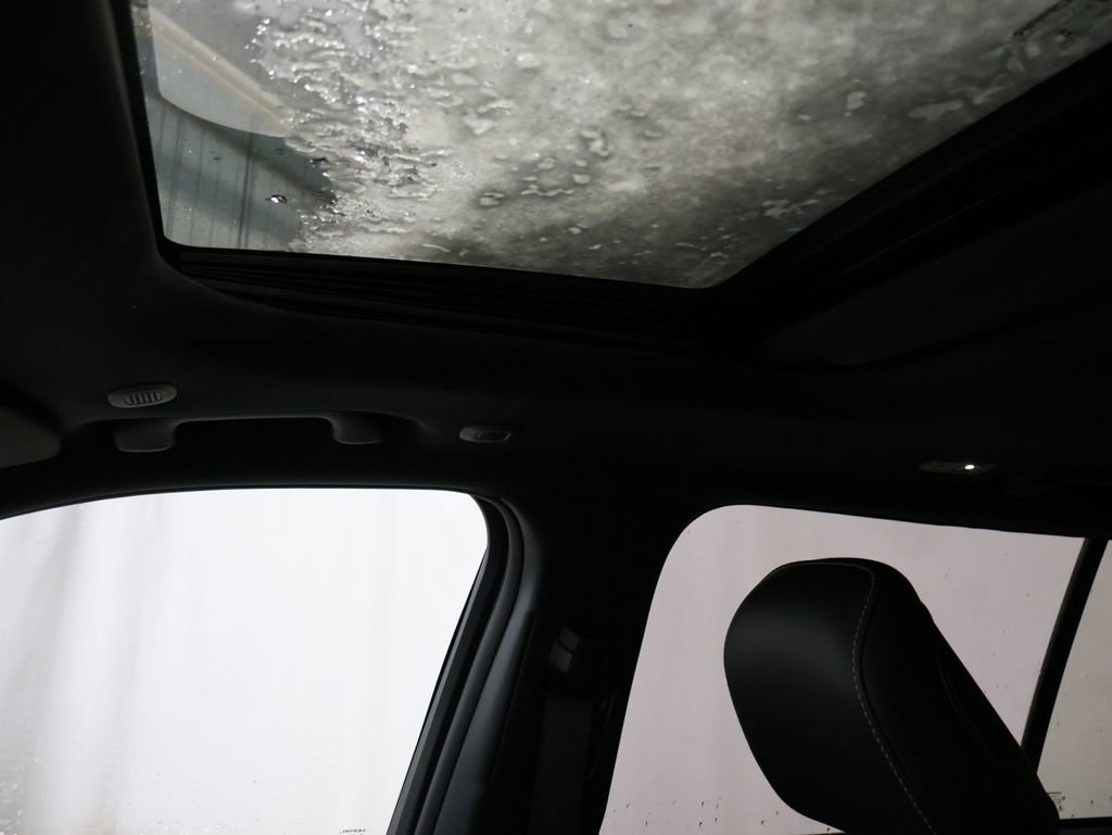 New 2026 Jeep Grand Cherokee Laredo image 28