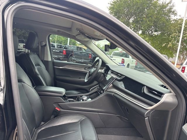 Used 2022 Jeep Grand Cherokee Limited 4xe AWD/4WD image 11