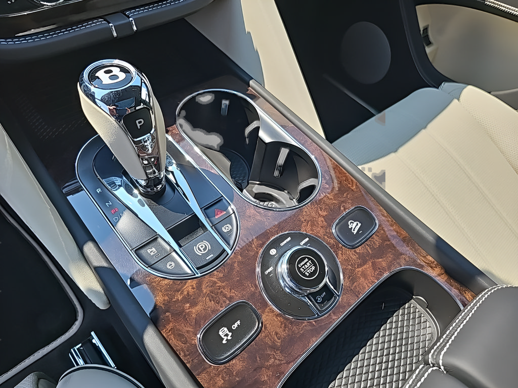 New 2024 Bentley Bentayga Extended Wheelbase AWD/4WD image 24