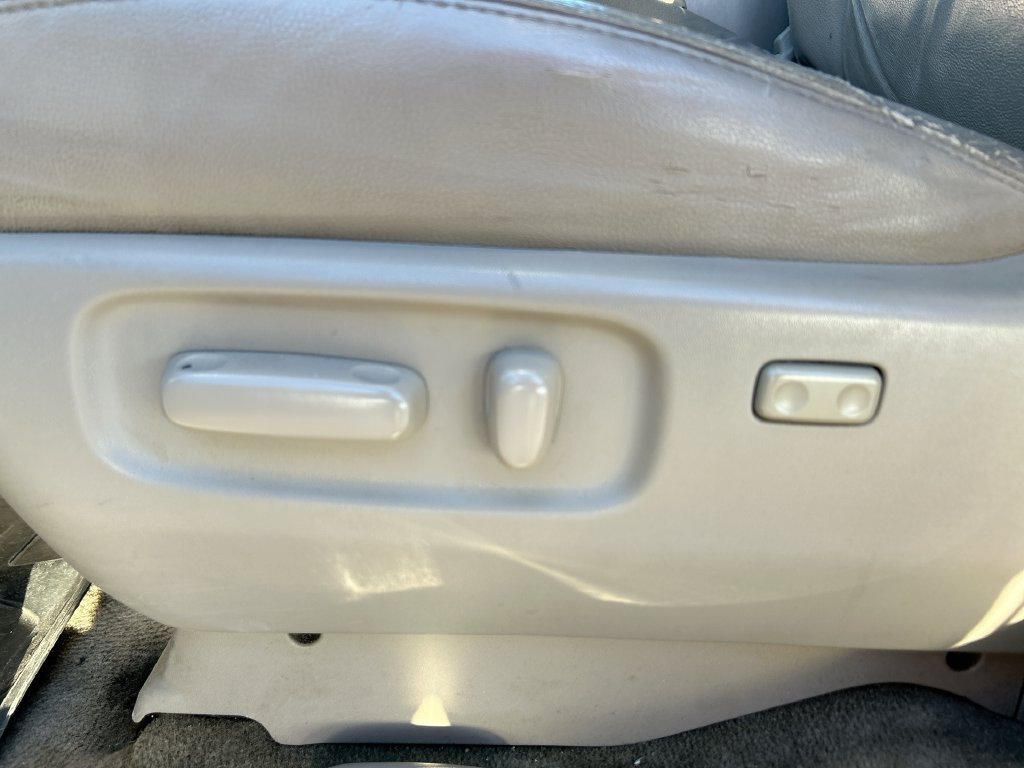 Used 2007 Toyota Sienna XLE FWD image 12