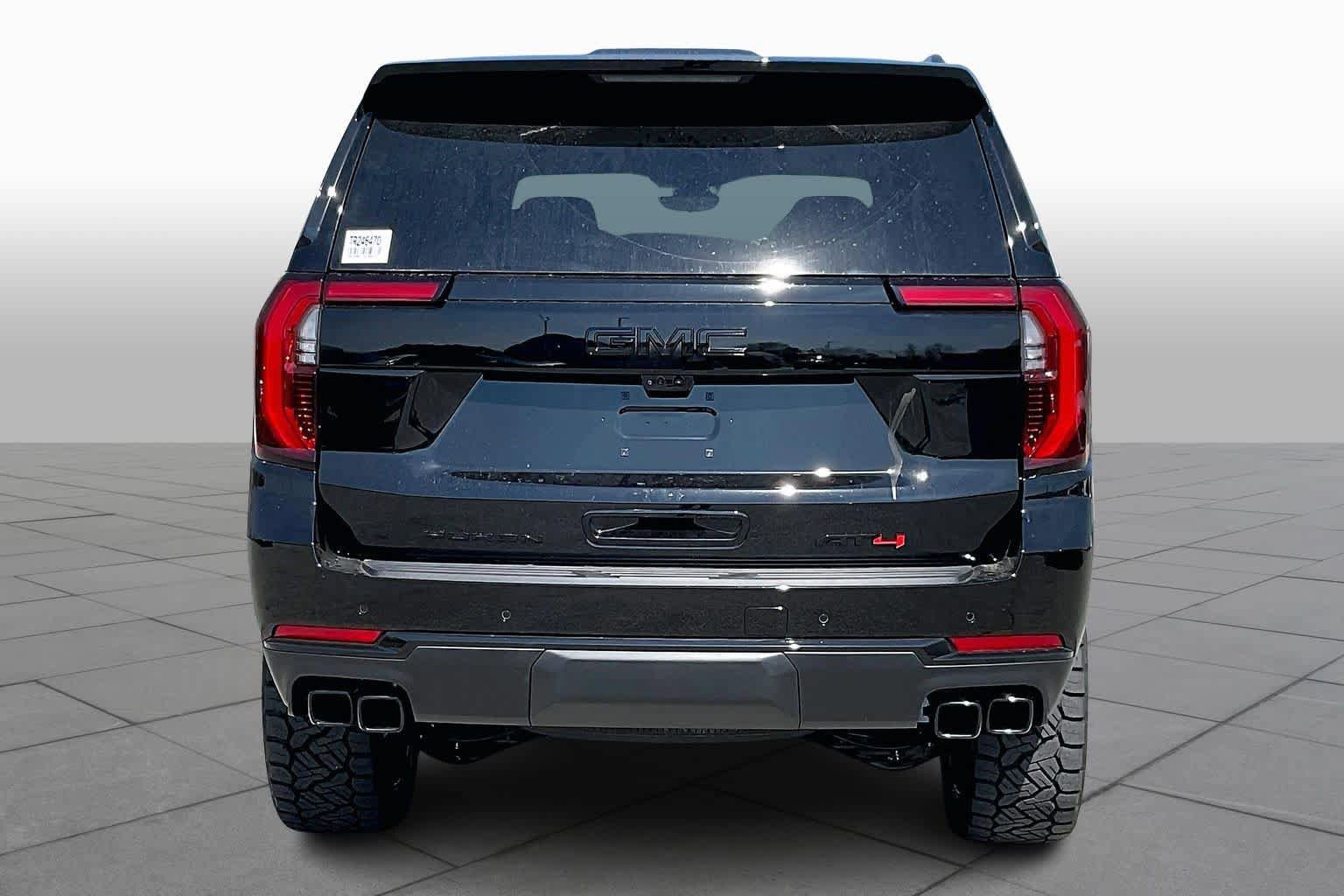 New 2026 GMC Yukon XL AT4 w/ AT4 Premium Package AWD/4WD image 4