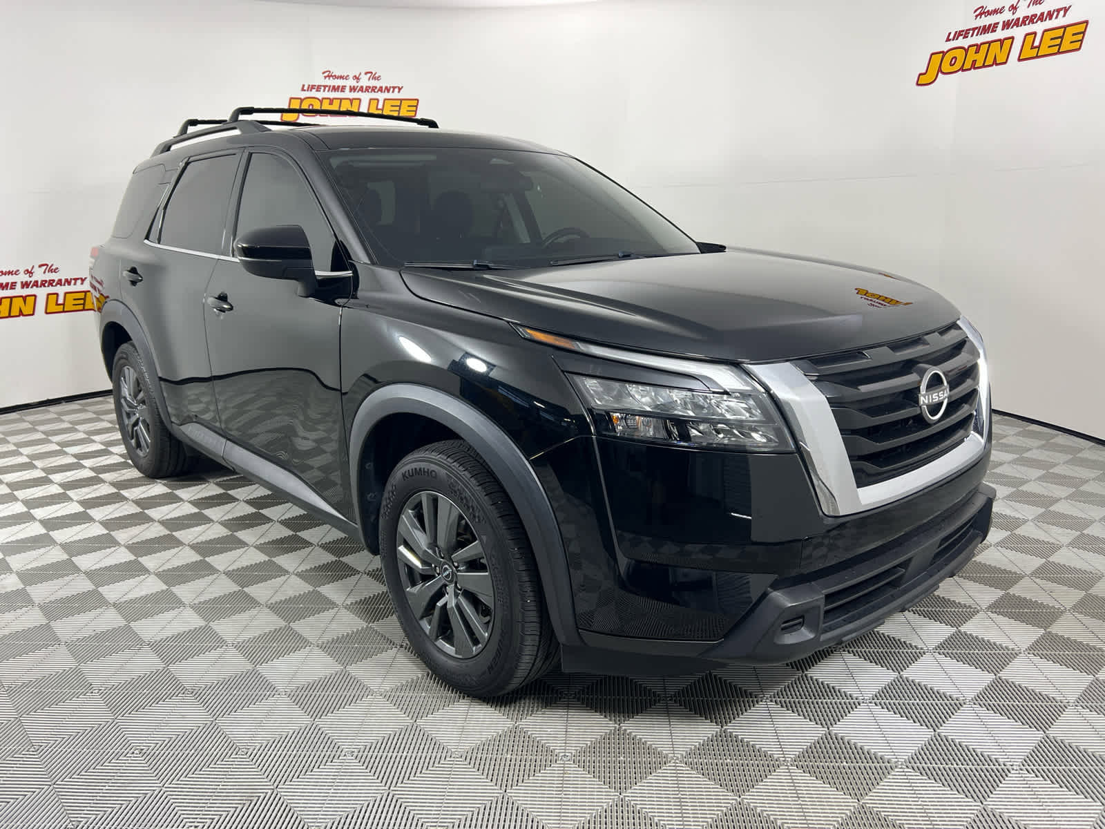 Used 2023 Nissan Pathfinder SV FWD image 7