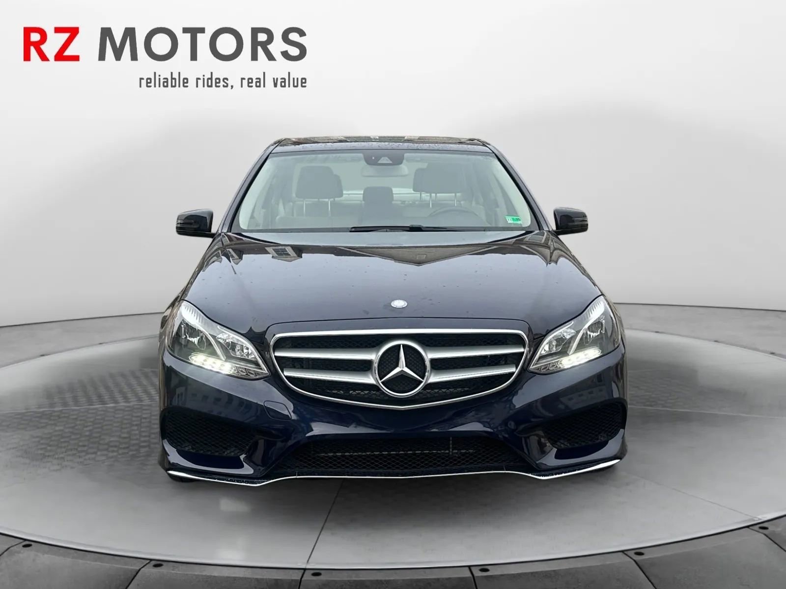 Used 2016 Mercedes-Benz E 350 4MATIC Sedan w/ Premium Package image 8