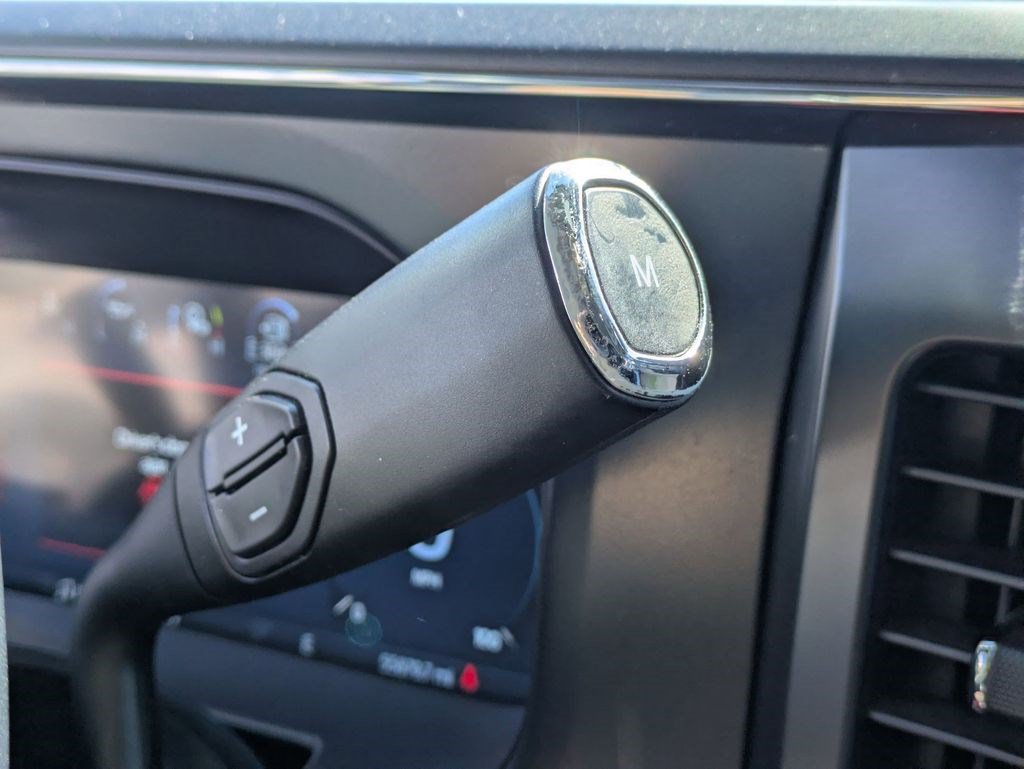 Used 2024 Ford F250 Lariat AWD/4WD image 25
