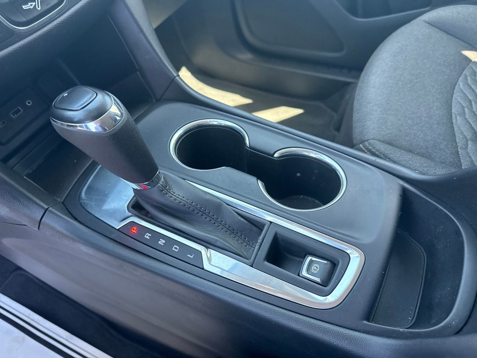 Used 2020 Chevrolet Equinox LT image 22