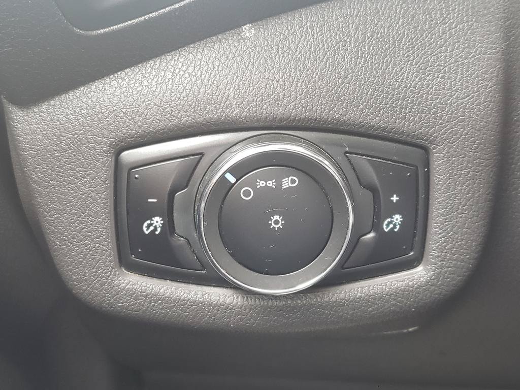 Used 2017 Ford Transit Connect XL FWD image 25