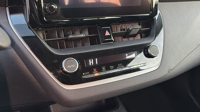 Used 2024 Toyota Corolla LE image 20