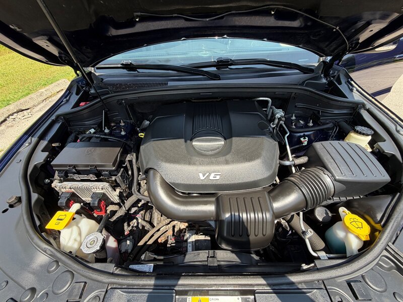 Used 2014 Dodge Durango Limited w/ Premium Group AWD/4WD image 32