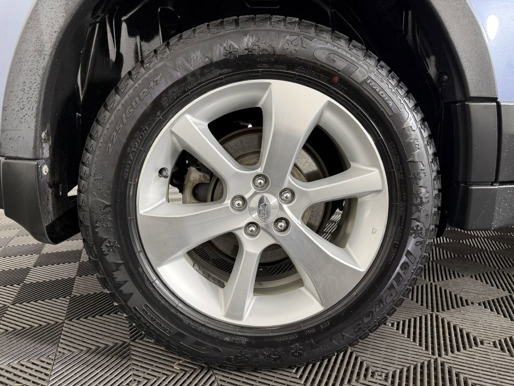 Used 2014 Subaru Outback 2.5i Limited w/ Moonroof Package AWD/4WD image 42