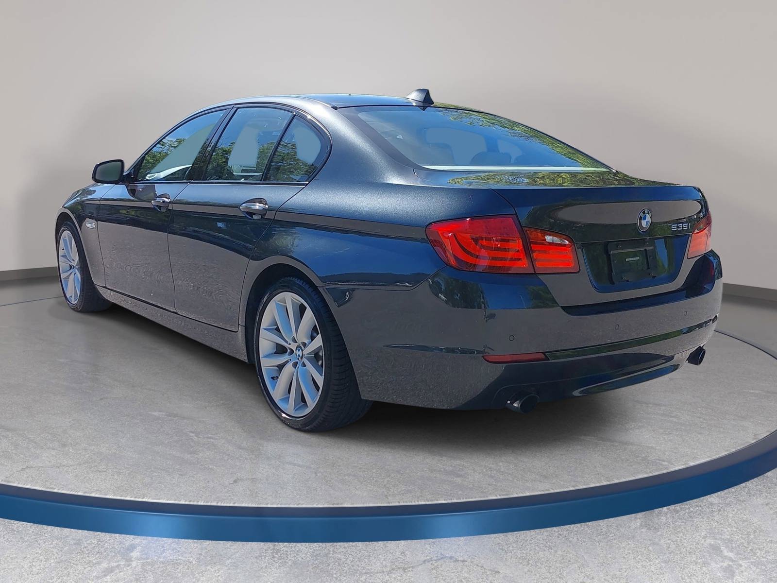 Used 2011 BMW 535i Sedan image 7