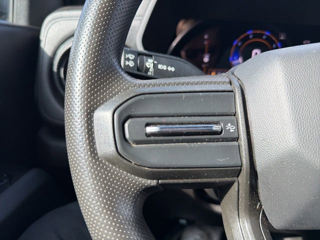 Used 2023 Chevrolet Colorado W/T image 33