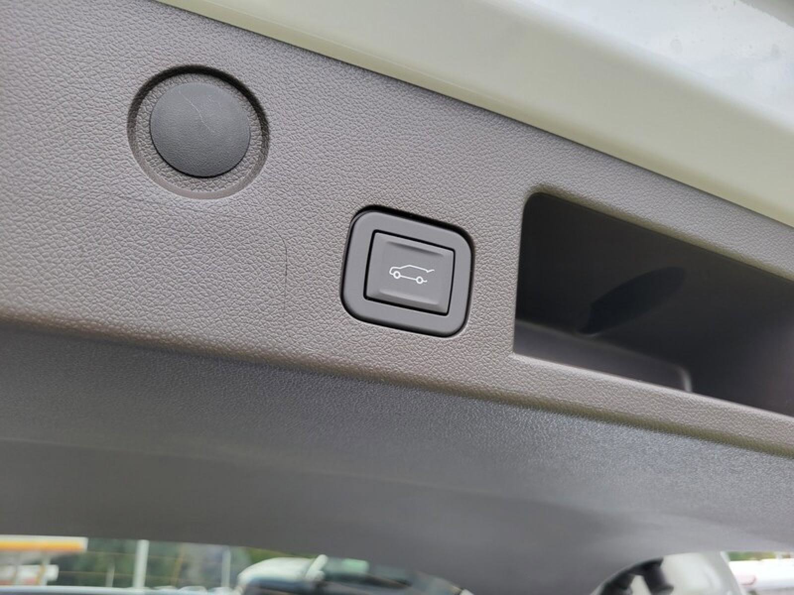 New 2026 GMC Terrain Denali image 7