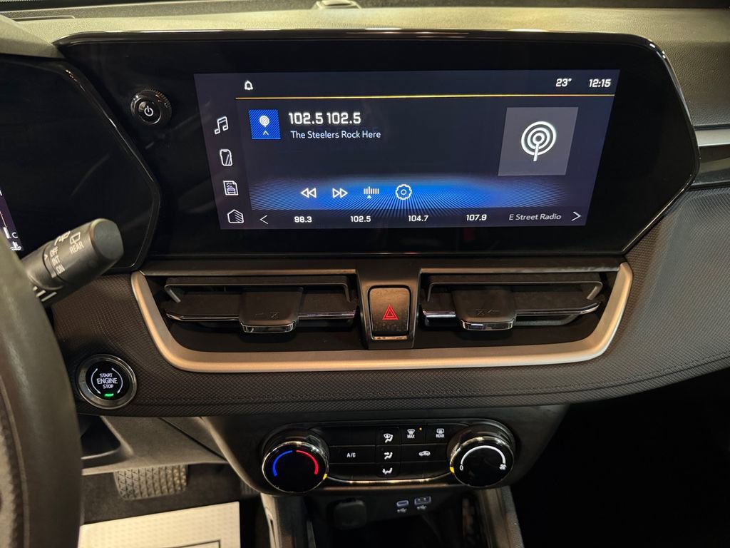 Used 2024 Chevrolet TrailBlazer LS w/ LS Convenience Package image 17