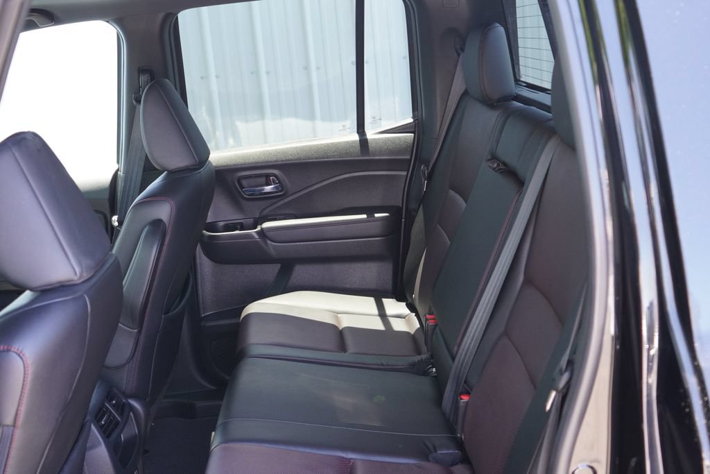 Used 2023 Honda Ridgeline Black Edition image 29