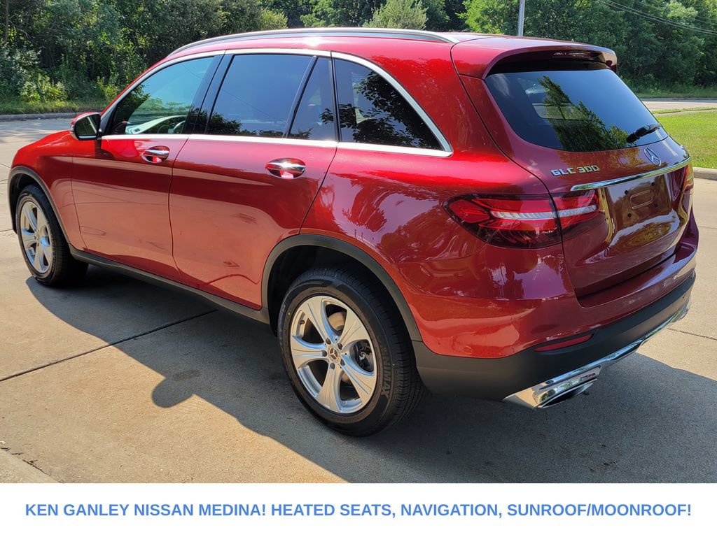 Used 2018 Mercedes-Benz GLC 300 4MATIC image 5