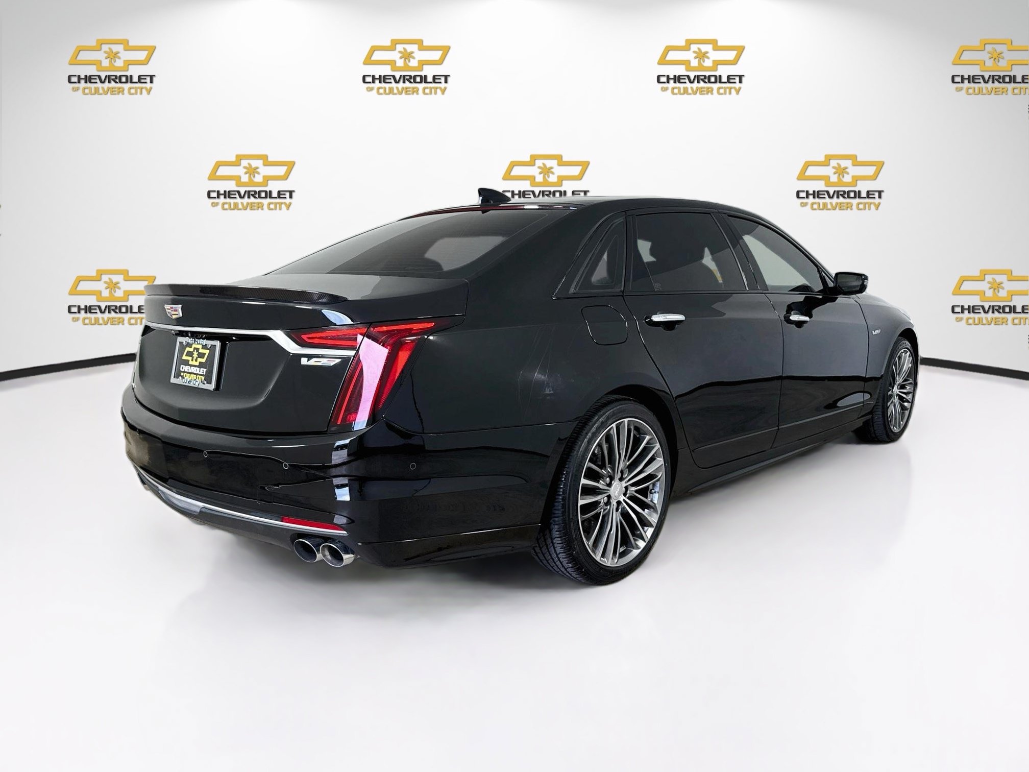Used 2020 Cadillac CT6 V w/ LPO, Premium Carpet Package AWD/4WD image 8
