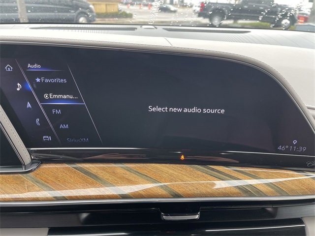 Used 2022 Cadillac Escalade ESV Premium Luxury Platinum image 16