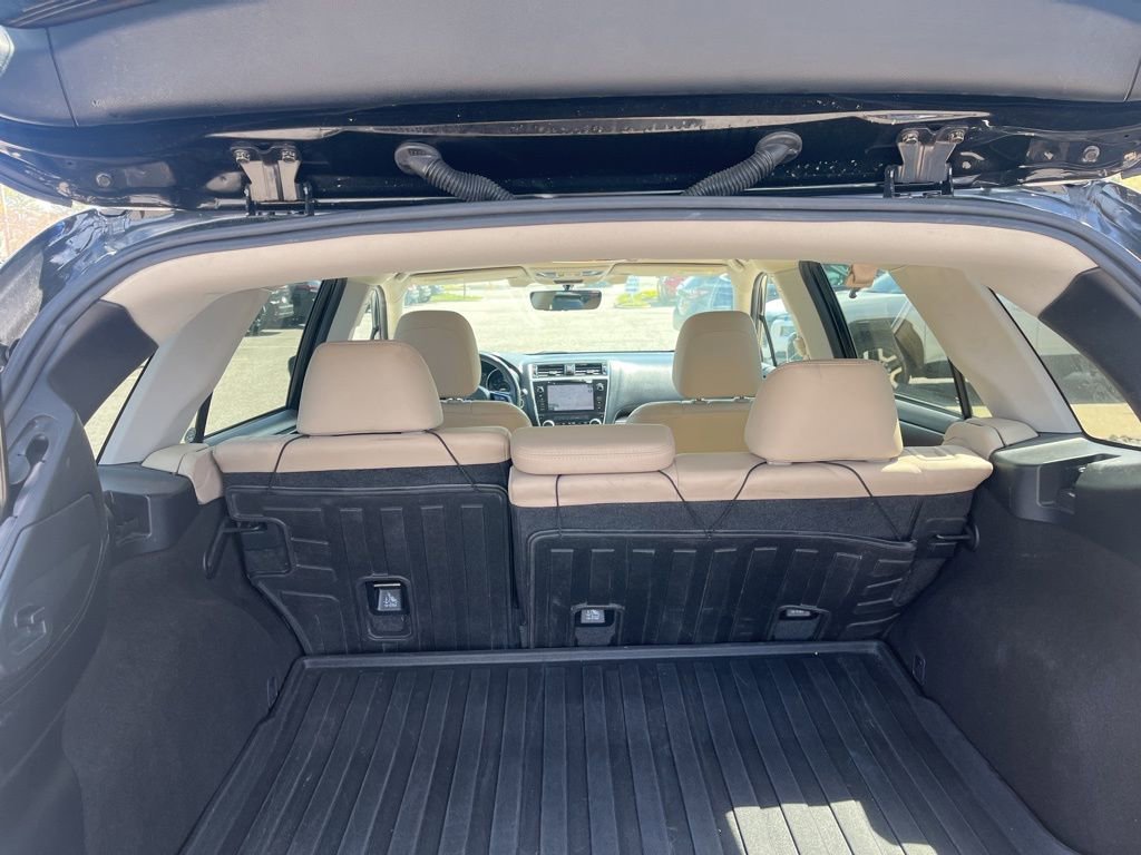 Used 2018 Subaru Outback 2.5i Limited image 9