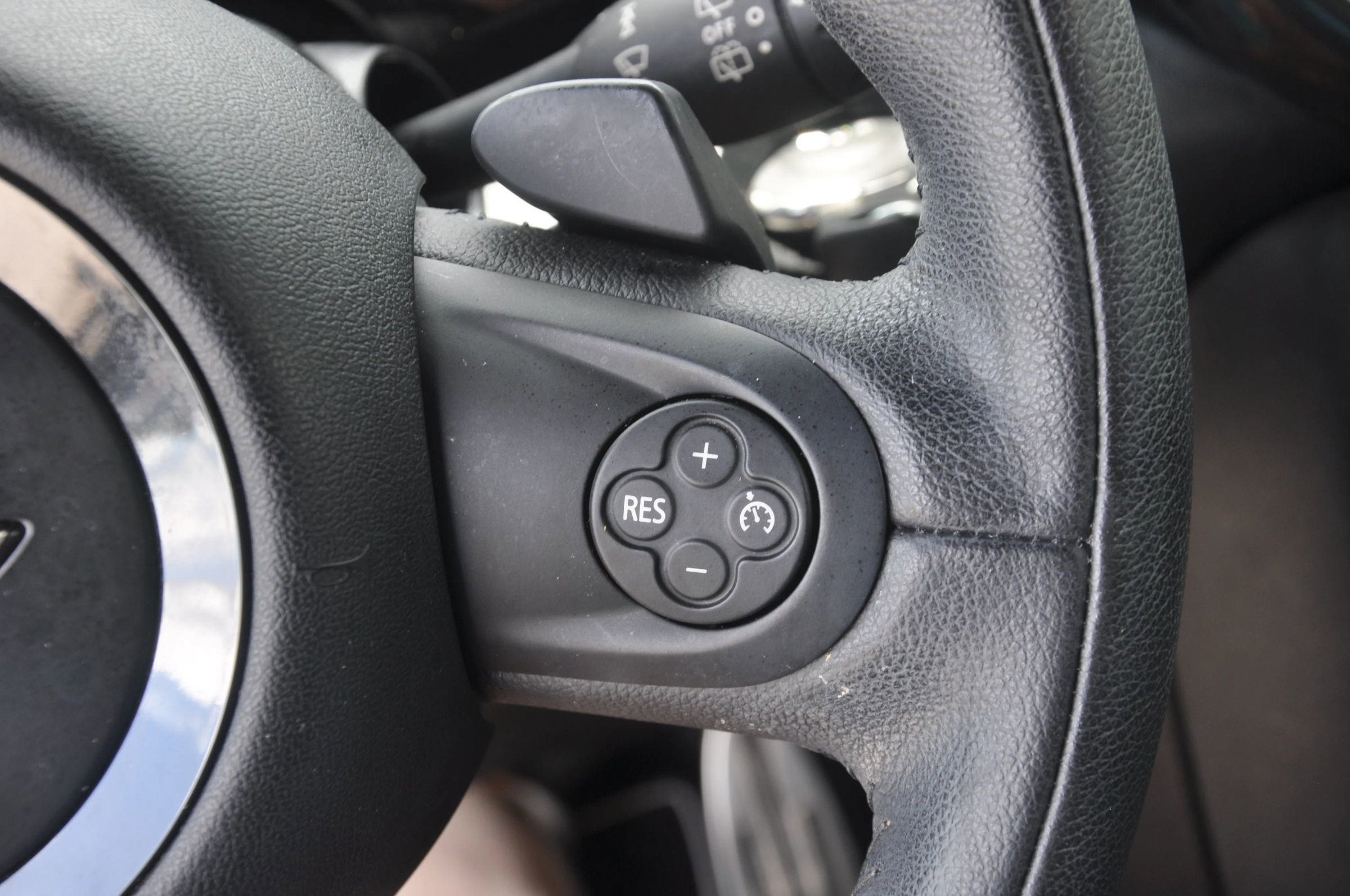 Used 2013 MINI Cooper S FWD image 36
