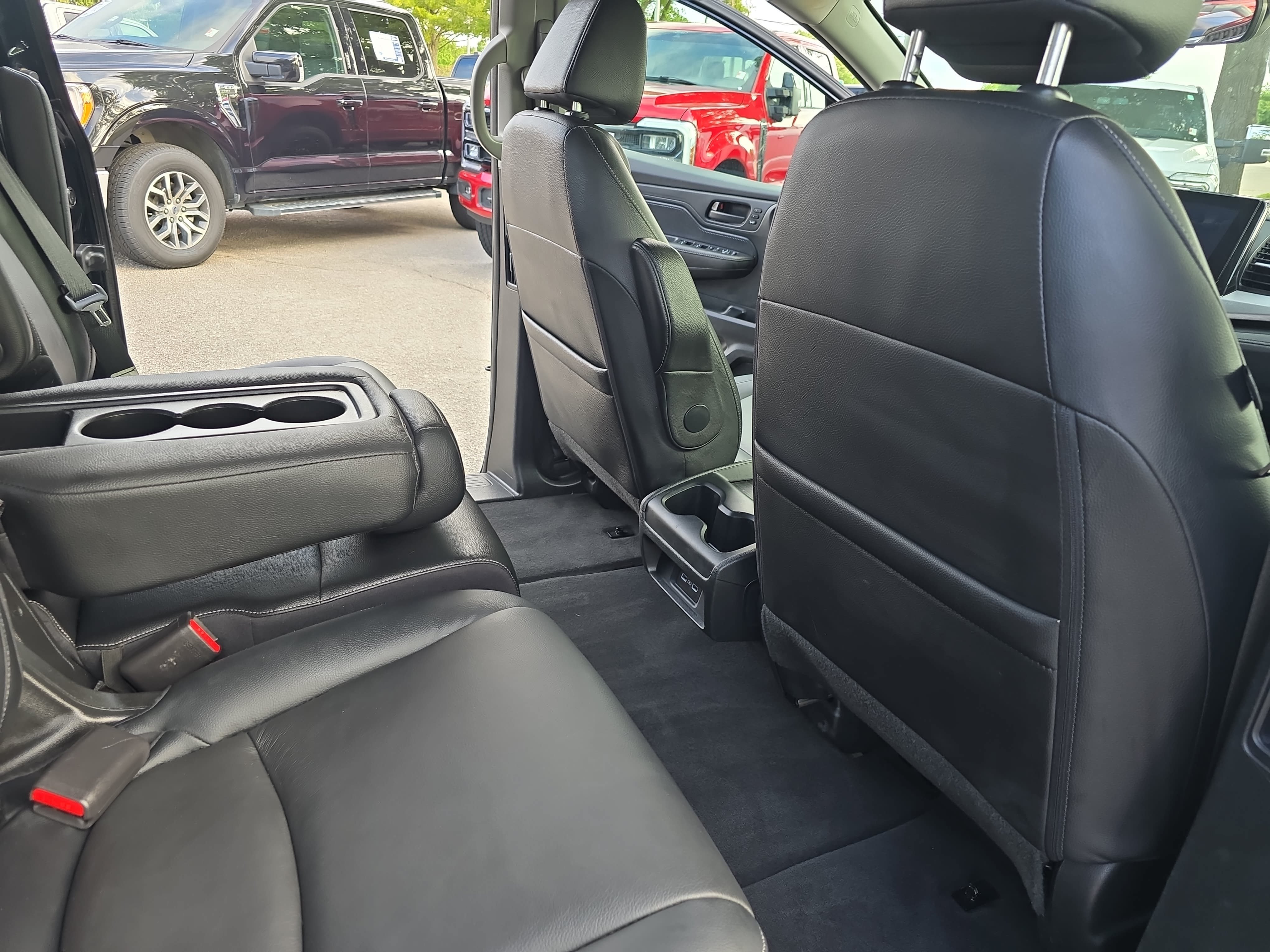 Used 2024 Honda Odyssey EX-L image 11