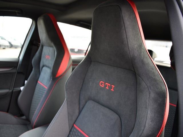New 2026 Volkswagen GTI SE FWD image 14