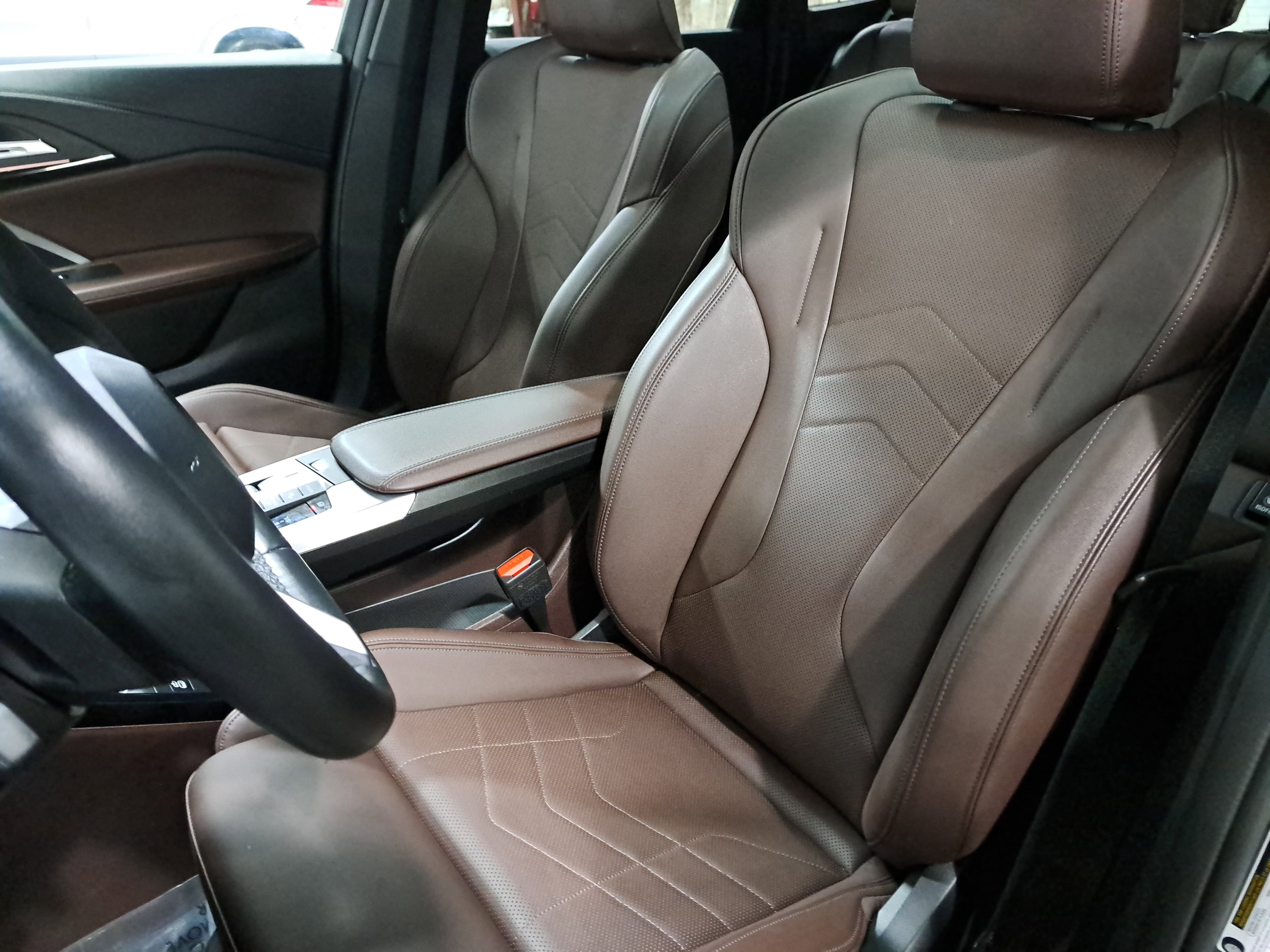 Used 2025 BMW X1 xDrive28i image 16