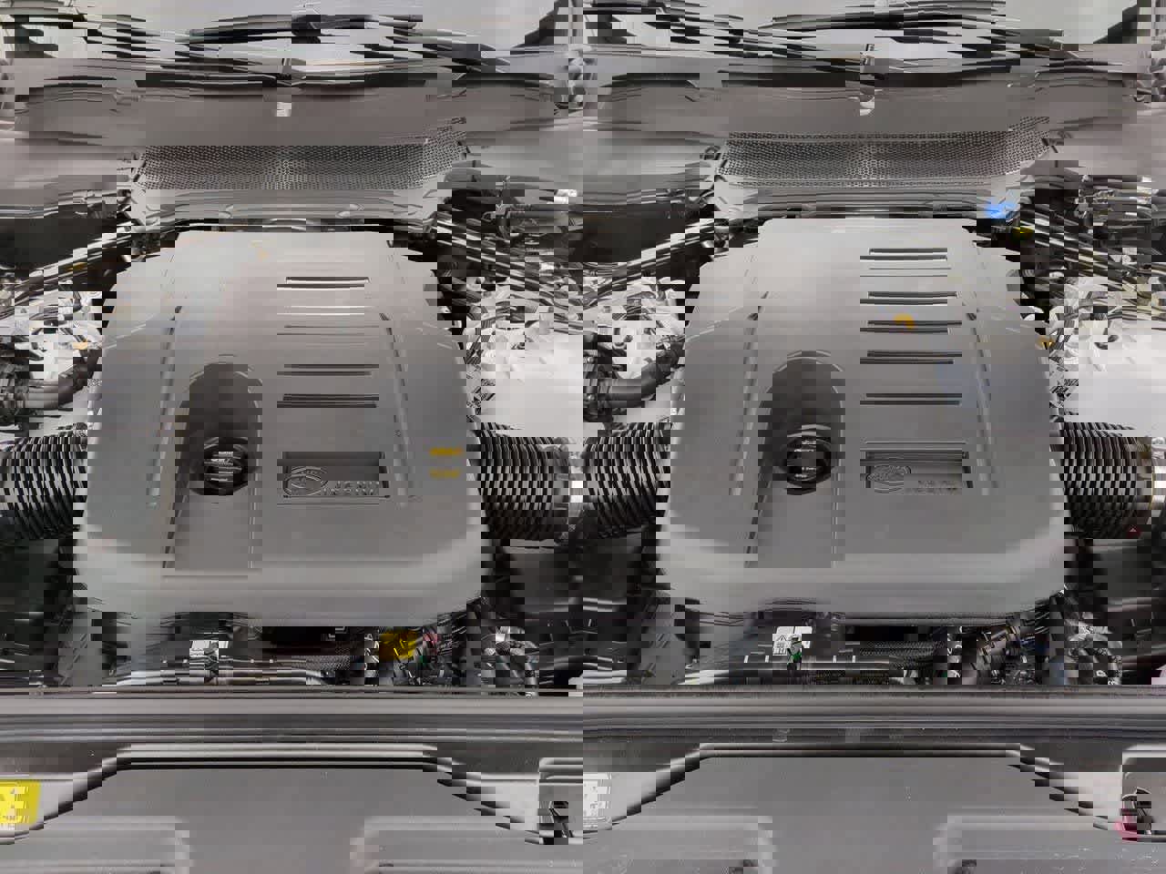 New 2026 Land Rover Discovery Limited Edition image 14