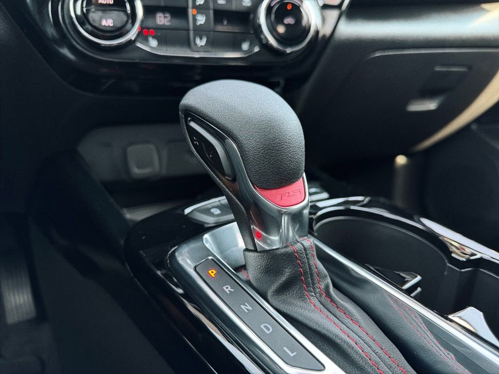 Used 2025 Chevrolet Trax RS w/ Sunroof Package image 10