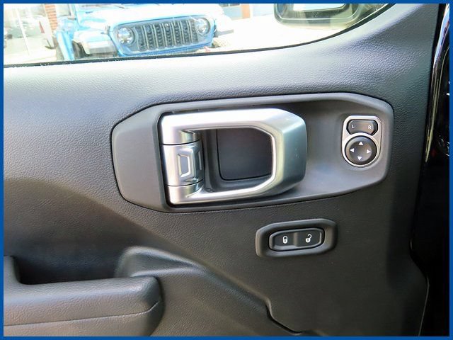 New 2026 Jeep Gladiator Sport AWD/4WD image 13
