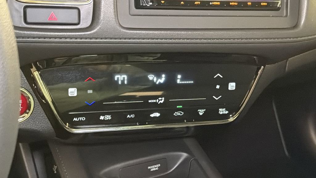 Used 2018 Honda HR-V EX image 29