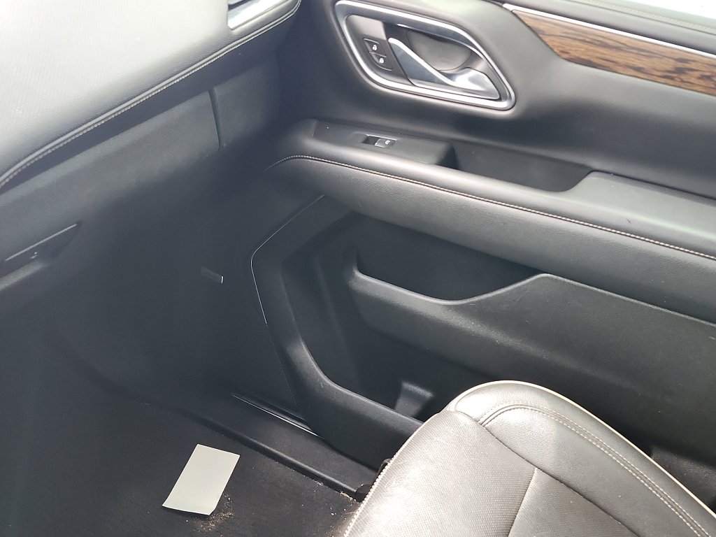 Used 2022 Chevrolet Suburban Premier AWD/4WD image 31