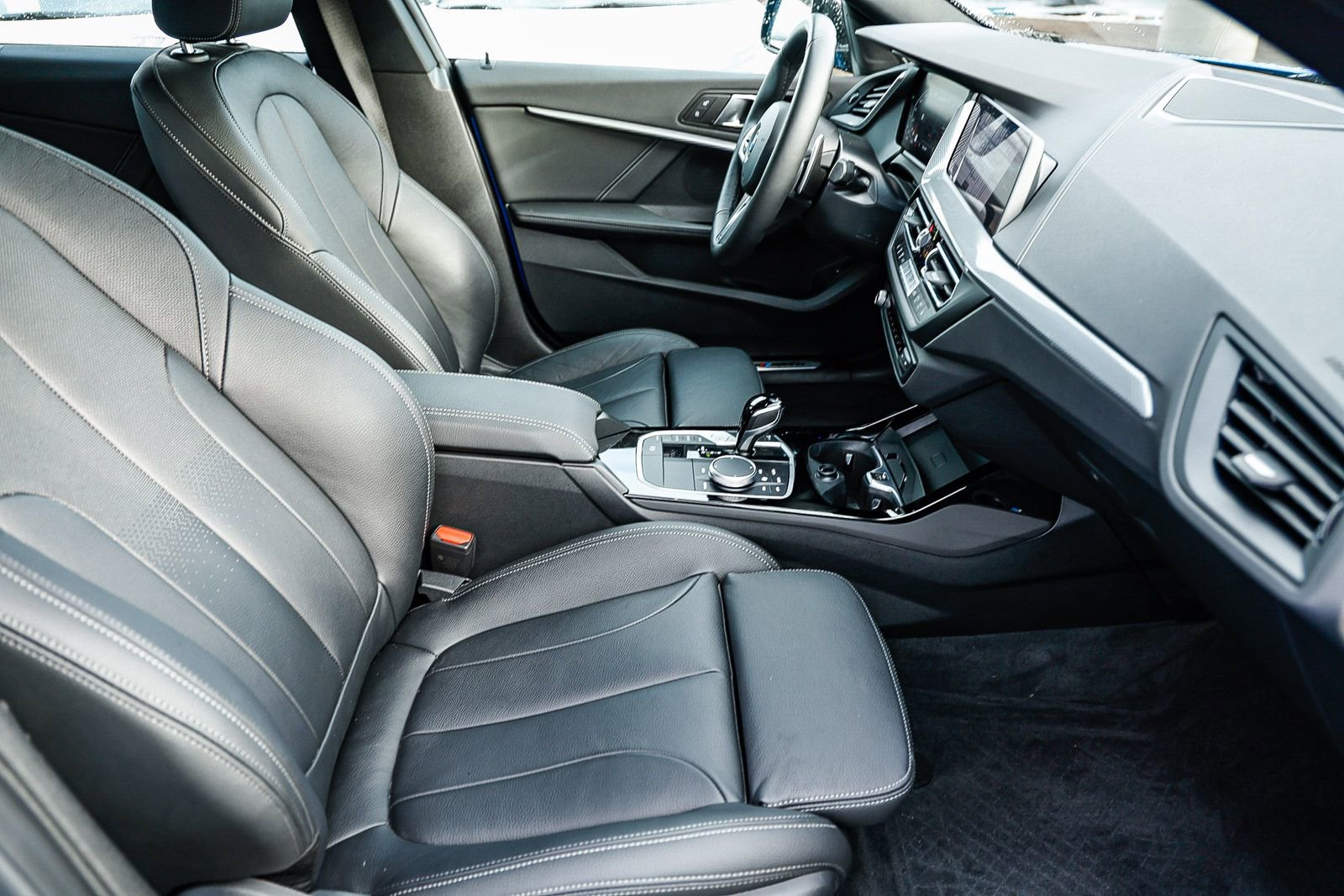 Used 2024 BMW M235i xDrive Gran Coupe image 17