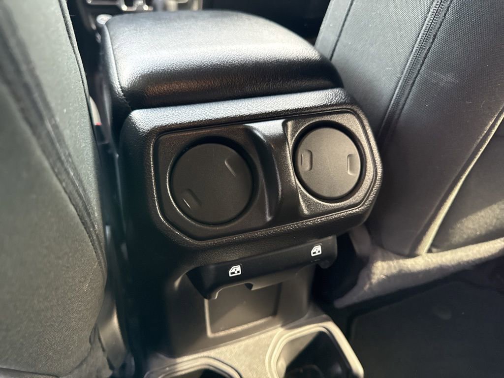 Used 2021 Jeep Gladiator Sport AWD/4WD image 31